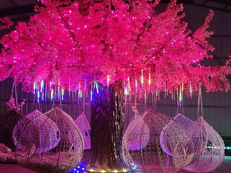 樱花树网红旋转秋千>