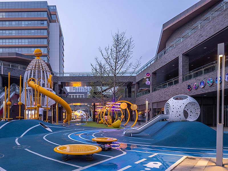 景区非标无动力设备实拍图