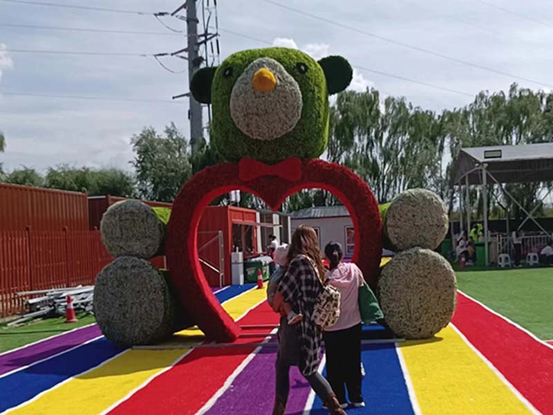 网红火山喷发打卡装置