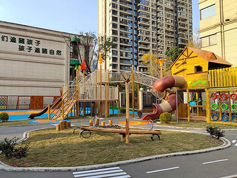 幼儿园综合游乐设备>