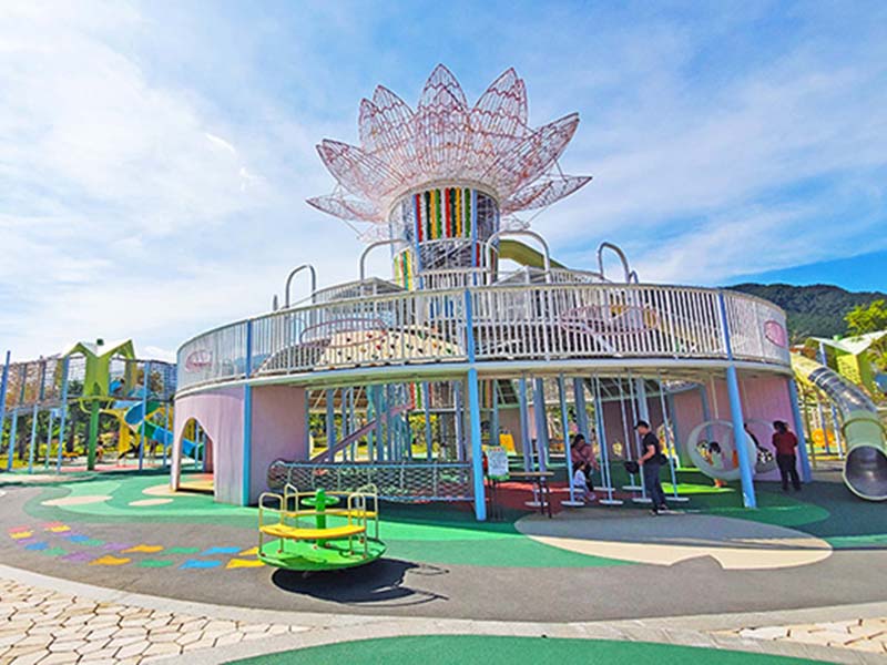 麋鹿造型非标游乐设备