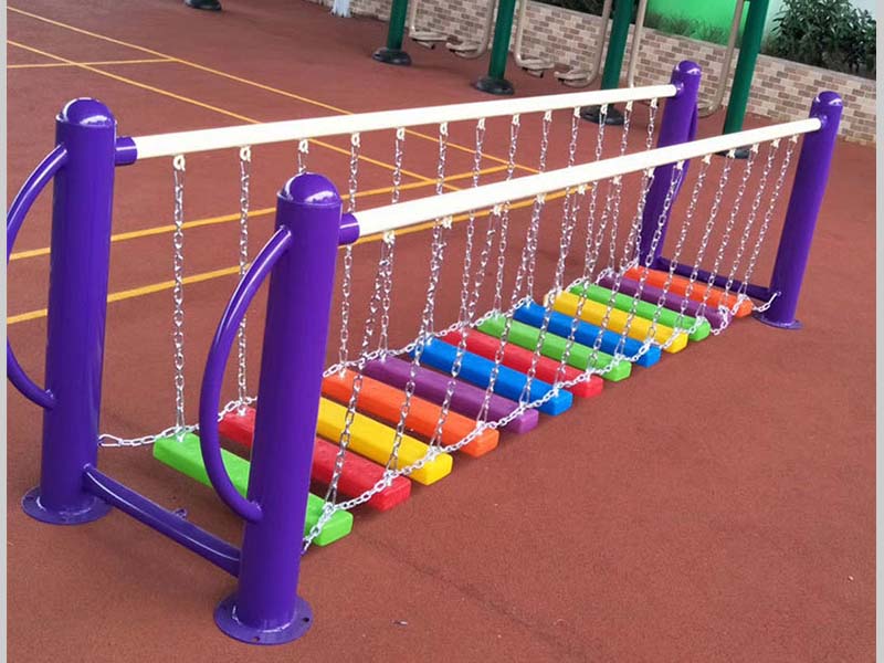 幼儿园拓展设备