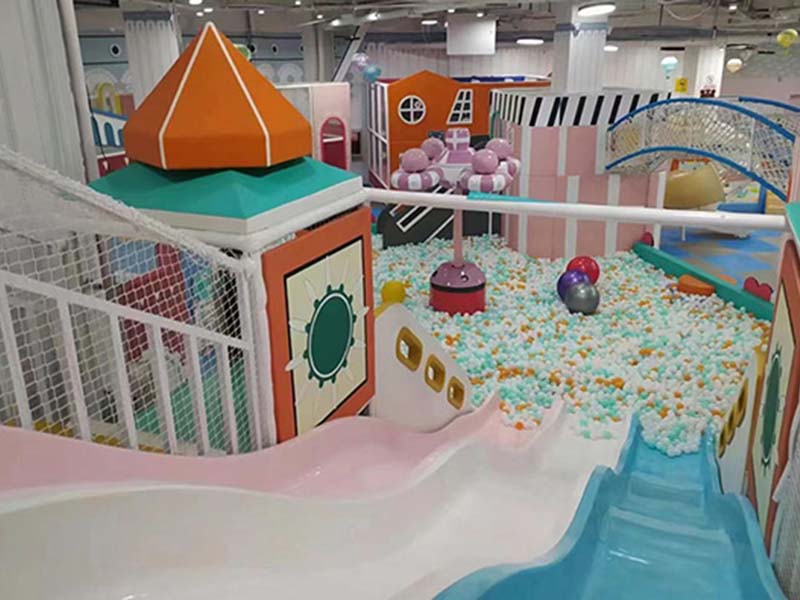 小型室内儿童淘气堡