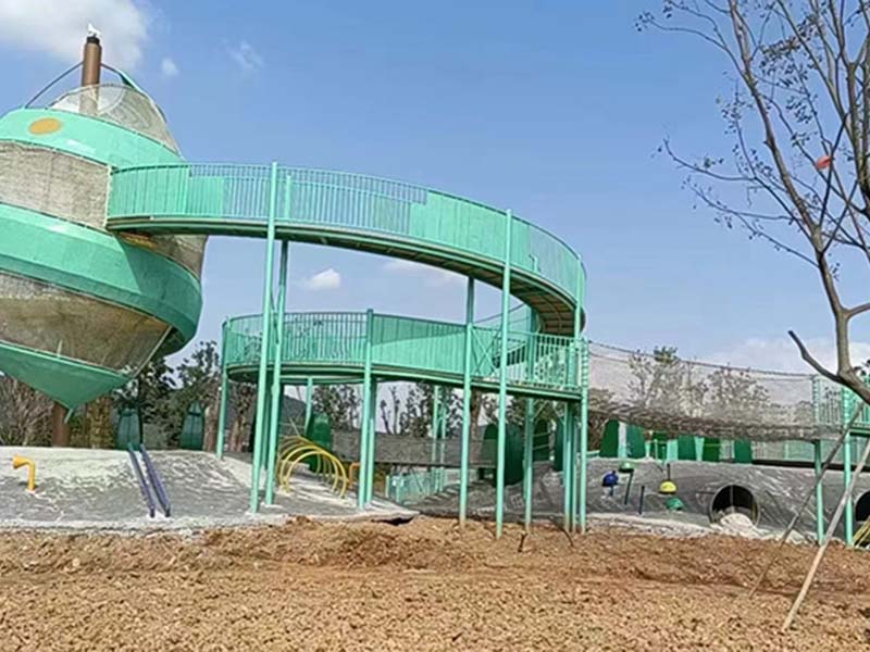 大型儿童无动力设备实拍图